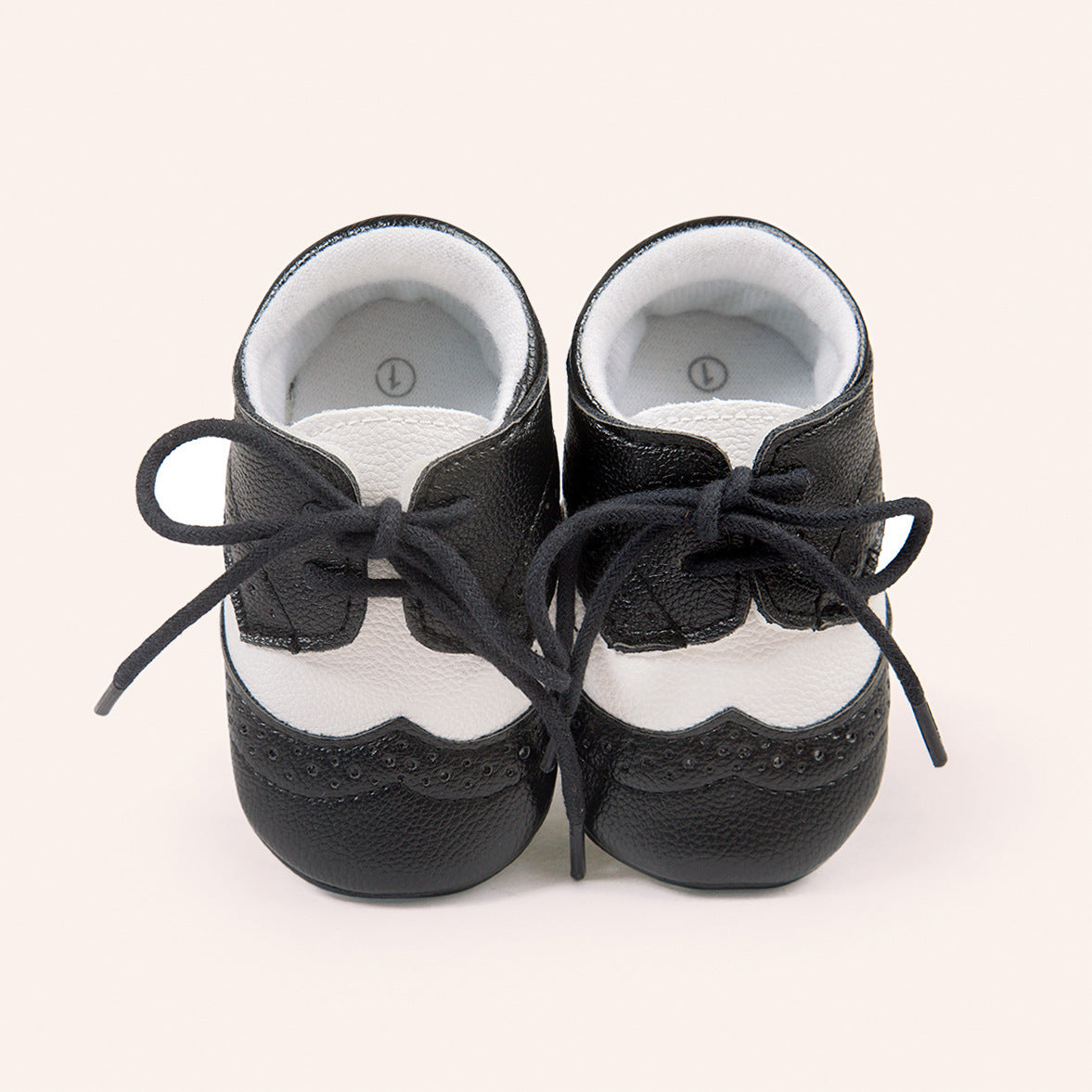 Baby soft soled shoes