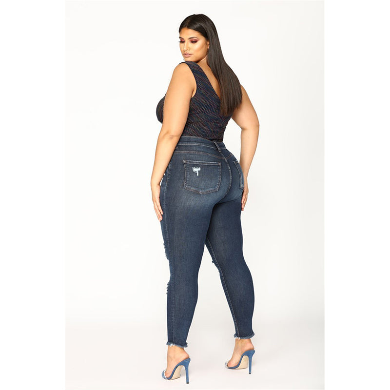 Stretch Shredded Hip Raise Plus Size Jeans