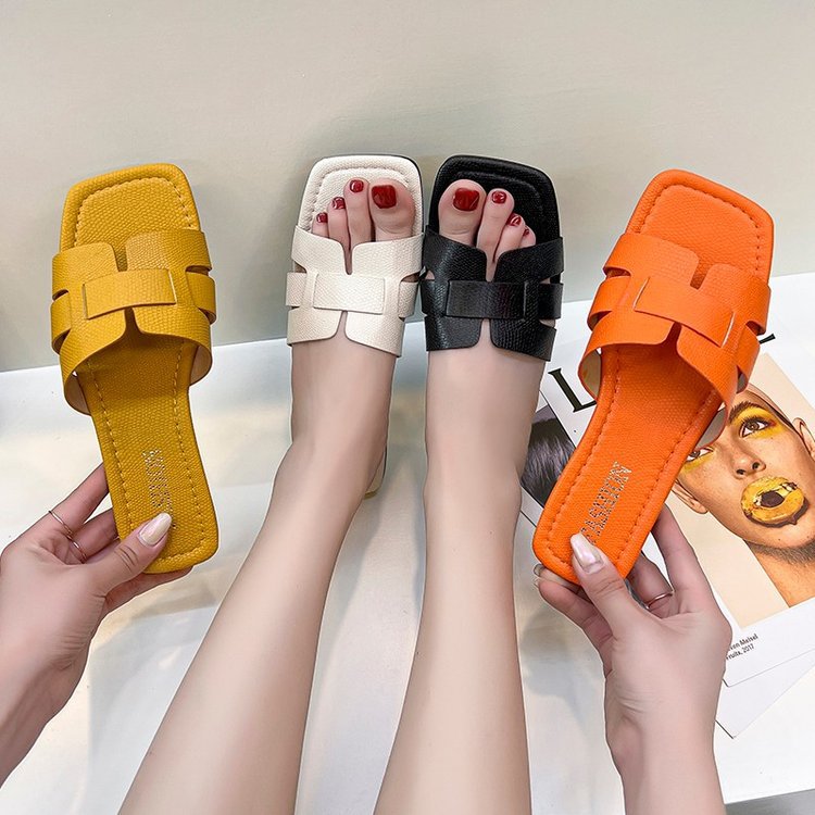 Fashion Leather Outer Wear Square Head Sandals